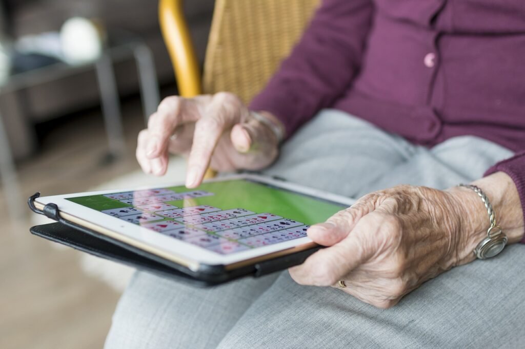 hand, hands, old, old age, ipad, elderly, loneliness, vulnerable, concern, senior citizens, old person, self-reliance, ipad, ipad, ipad, ipad, ipad, elderly, elderly, elderly, senior citizens, senior citizens, senior citizens, senior citizens